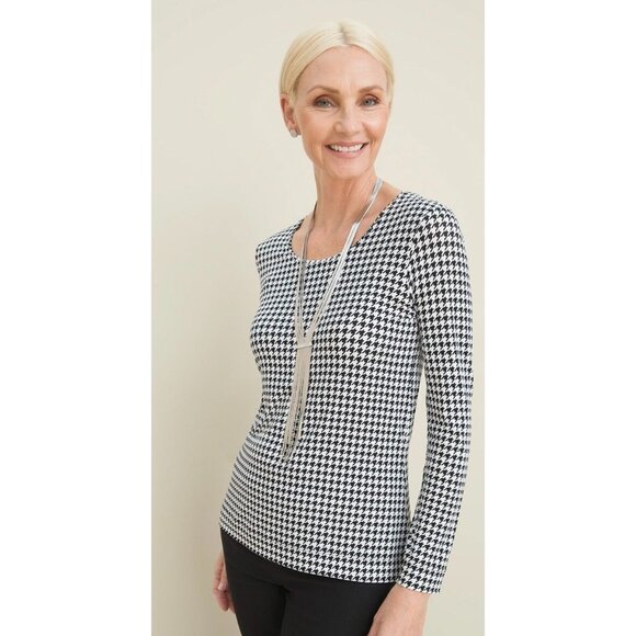 Chicos 2 Womens Houndstooth Long Sleeve Top layering tee size large black knit - Picture 1 of 14